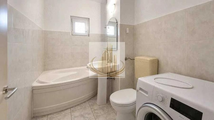 Apartament cu 3 camere decomandat în Olimpia-Stadion