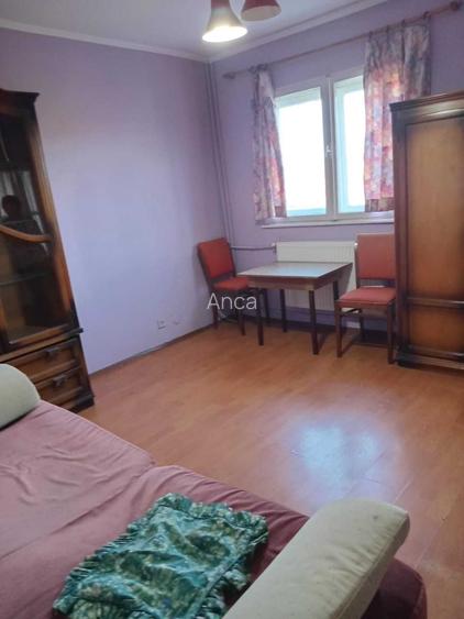 Vand apartament cu 1 camera, in Beius