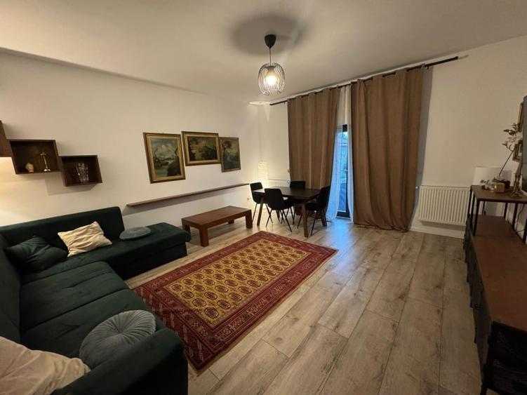 Duplex cu 4 camere cu Canalizare în Vest