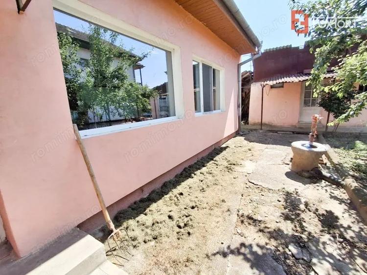Casă cu 4 camere cu Teren 412 Mp în Crișan