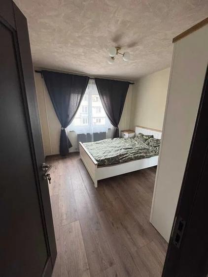 Apartament cu 2 camere decomandat în Complex Studențesc