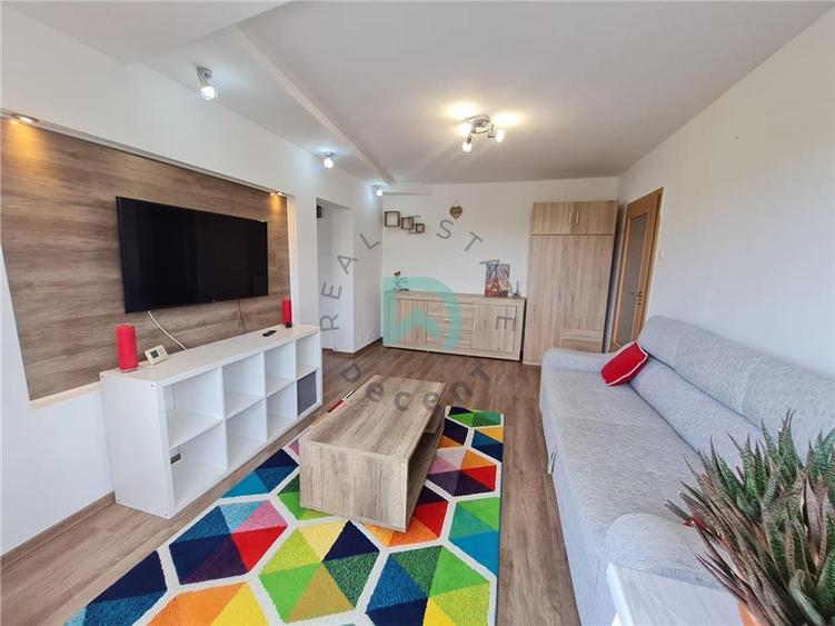 Apartament cu 2 camere semidecomandat, mobilat în Astra