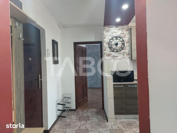 Apartament spatios 49 mp 2 camere decomandate 2 balcone Cisnadie - 2