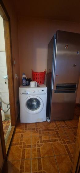 Apartament cu 3 camere decomandat, mobilat în 1 Mai
