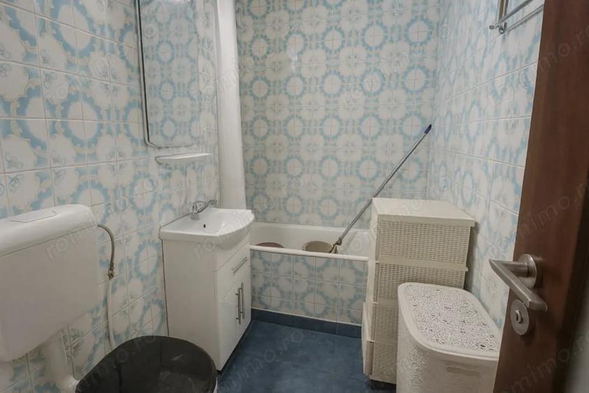 Apartament cu 2 camere decomandat în Calea Dumbrăvii
