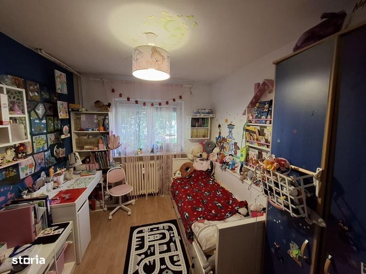 Apartament cu 3 camere decomandat în Inel II
