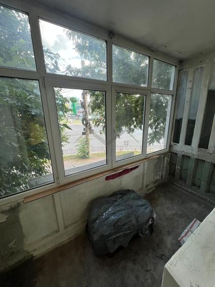 Apartament cu 2 camere nedecomandat în Podu Roș