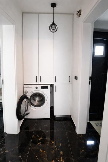Apartament cu 2 camere semidecomandat, mobilat în Podu Roș