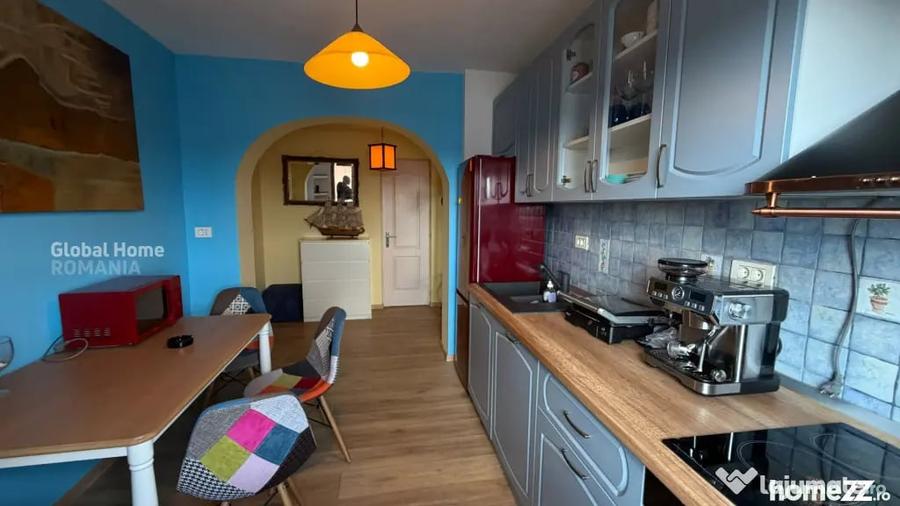 Apartament cu 4 camere decomandat în Ștefan cel Mare