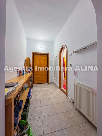 Casă cu 3 camere cu Teren 500 Mp în Central