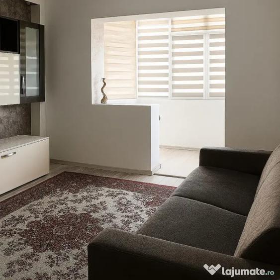 Apartament cu 2 camere decomandat în Mihai Viteazul