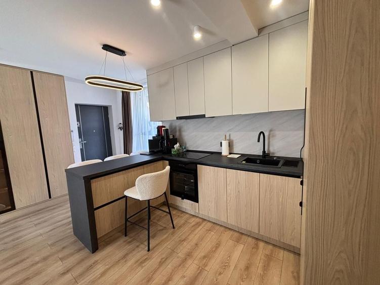 Apartament cu 3 camere semidecomandat în Șelimbăr