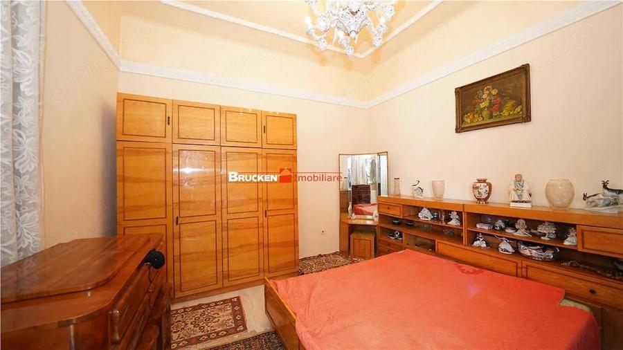 Casă cu 2 camere în Central