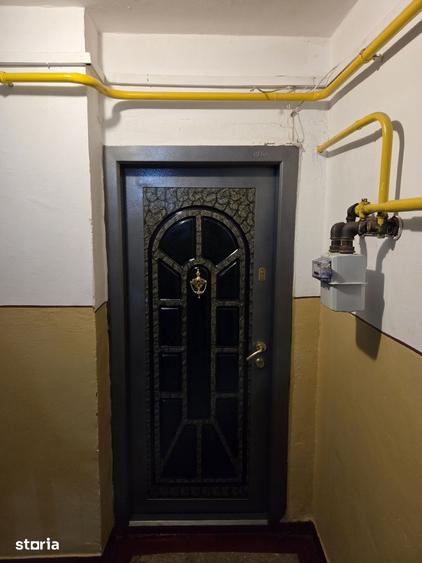 De vanzare apartament 2 camere Decomandat Cartier Obor - 1