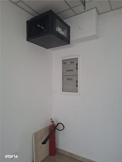 Spațiu comercial, de 215 mp, în Ștefăneștii de Jos