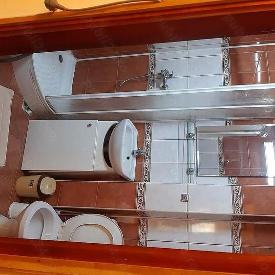 Garsonieră decomandată în Ștrand