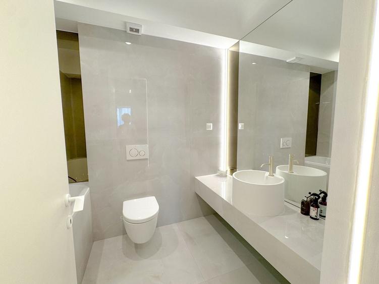 Apartament cu 3 camere decomandat, mobilat în Pipera