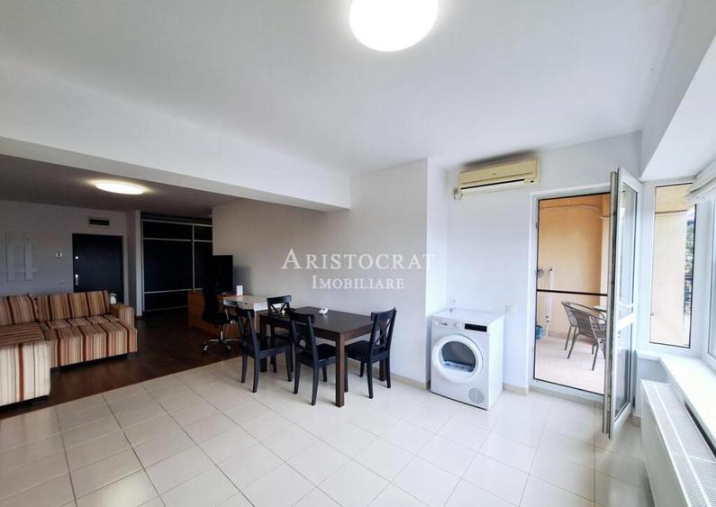Apartament cu 2 camere decomandat în Ostratu
