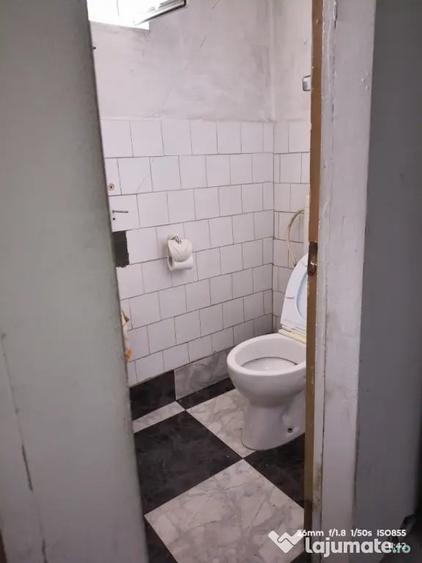 Spațiu comercial, de 80 mp, în Central