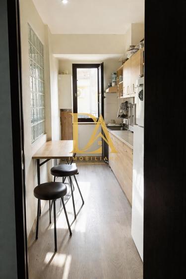 Apartament cu 2 camere semidecomandat în Chitila