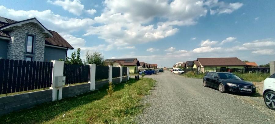 Duplex cu 3 camere cu Canalizare în Moșnița Nouă