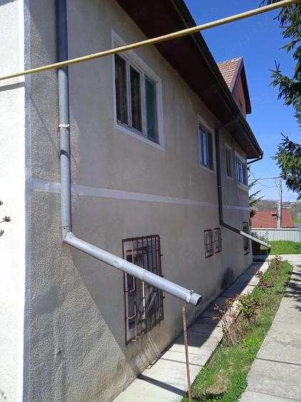 Casă cu 3 camere cu Teren 740 Mp în Măgura