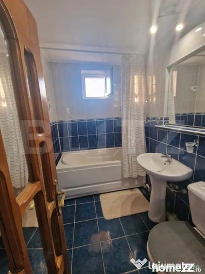 Apartament 3 camere, 63 mp, zona Obcini - 9