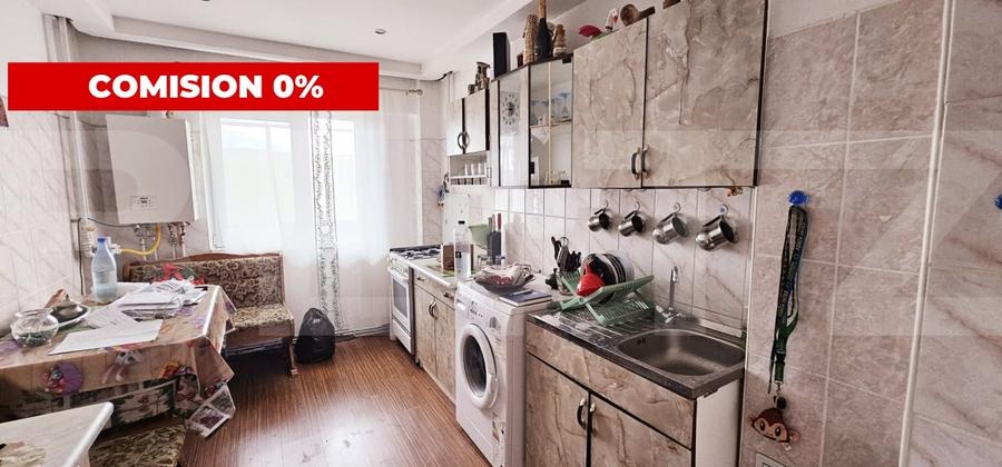 Apartament generos: 97,5 mp, 5 camere, 2 băi mari - 2