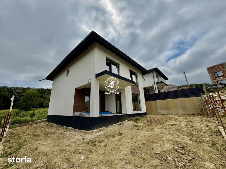 Casă cu 4 camere cu Teren 400 Mp în Bârnova
