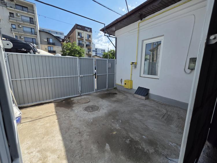 Spațiu comercial, de 81 mp, în Chitila
