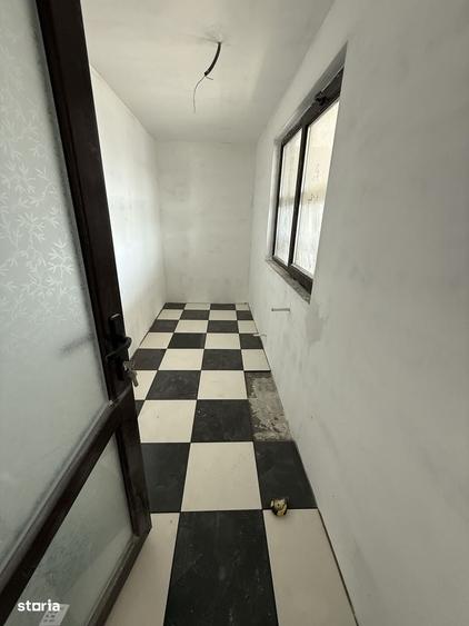 Casă cu 4 camere în Vasile Alecsandri