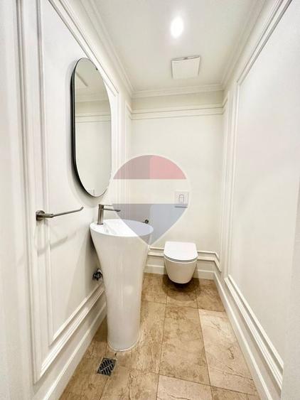 Apartament cu 4 camere decomandat în Dorobanți