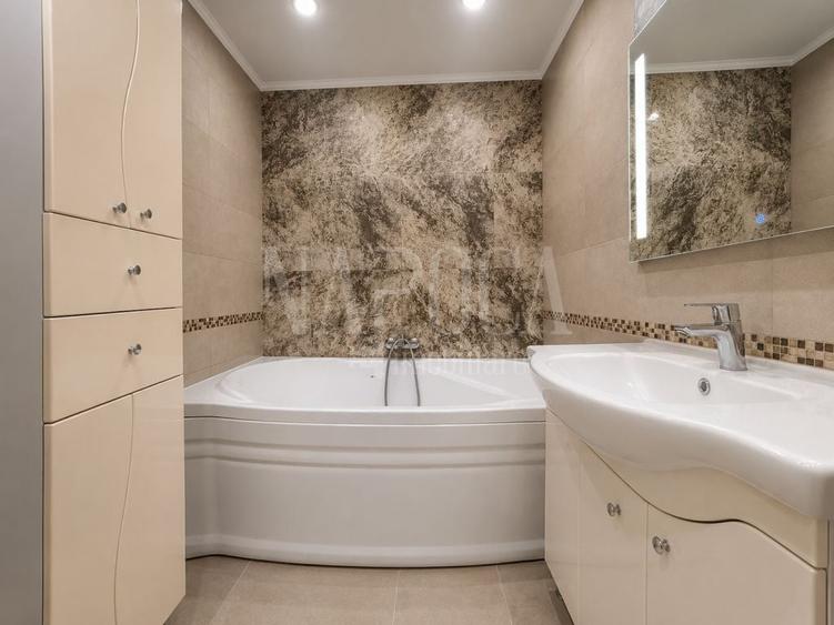 Apartament 3 camere de vanzare in Floresti - 5