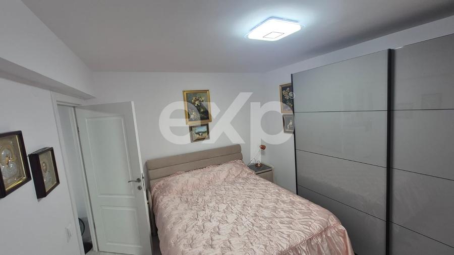 Apartament cu 3 camere decomandat, mobilat în Central