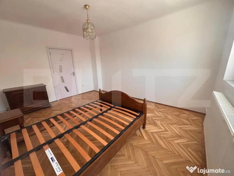 Spațiu comercial, de 320 mp, în Central