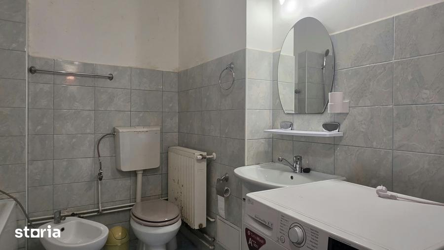 Garsonieră decomandată în Astra