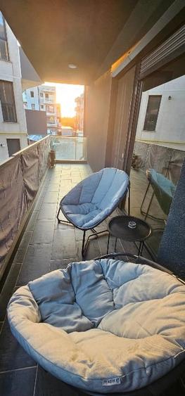 Apartament cu 2 camere decomandat, mobilat în Central