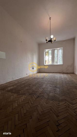Garsonieră în Central