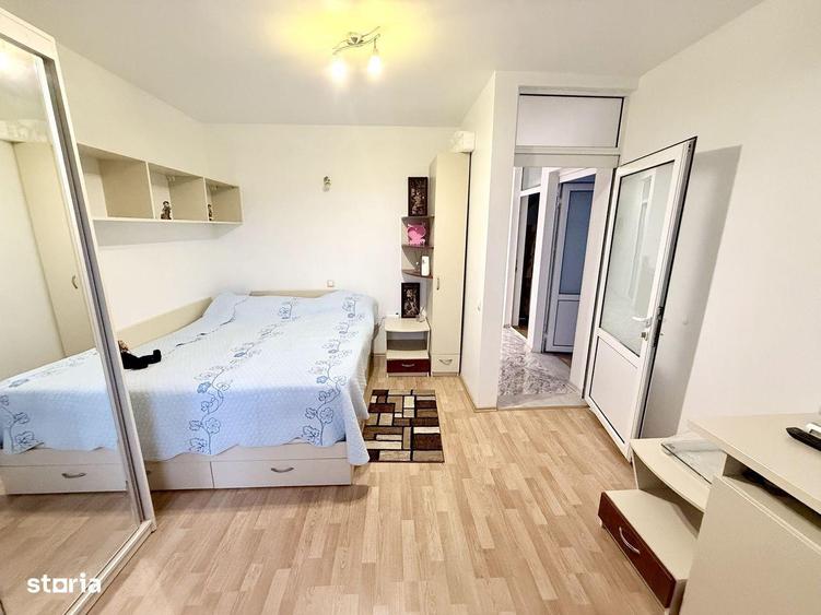 Casă cu 8 camere cu Teren 1310 Mp în Blejoi