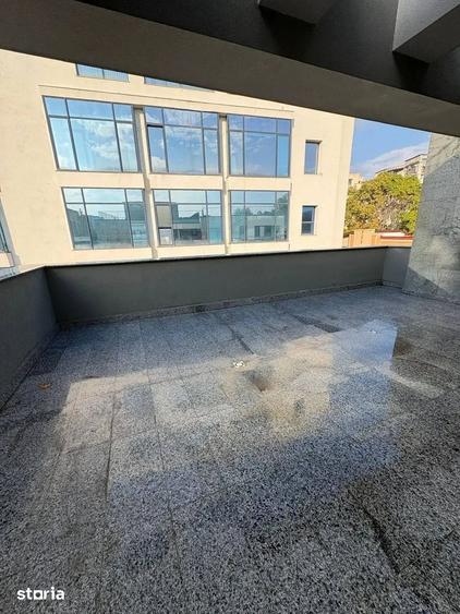 Apartament cu 3 camere decomandat în Centrul Civic