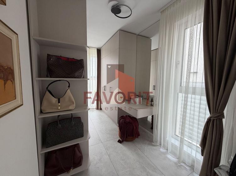 Duplex cu 4 camere cu Canalizare în Dumbrăvița