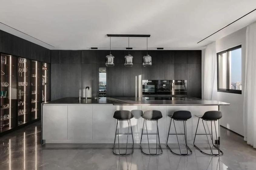Apartament 4 camere -Metrou Brancoveanu-Parc - 3