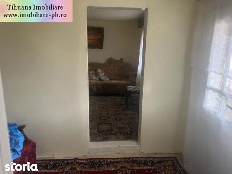 Casă cu 5 camere cu Teren 800 Mp în Păulești