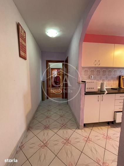 Apartament cu 3 camere decomandat în Iosia