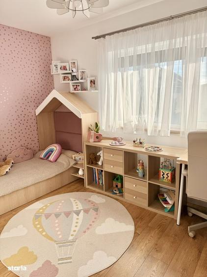 Apartament cu 3 camere decomandat în Dumbrăvița