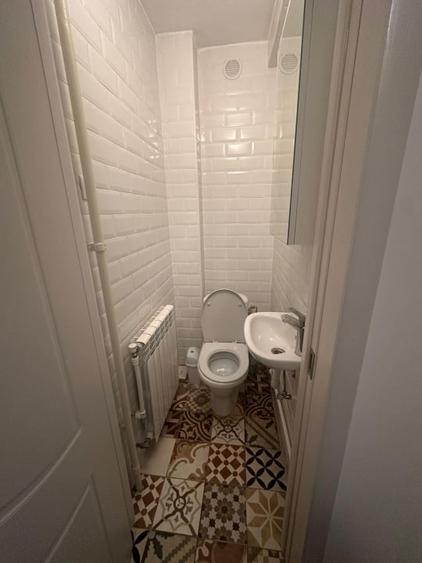 Apartament cu 3 camere decomandat, mobilat în Cișmigiu