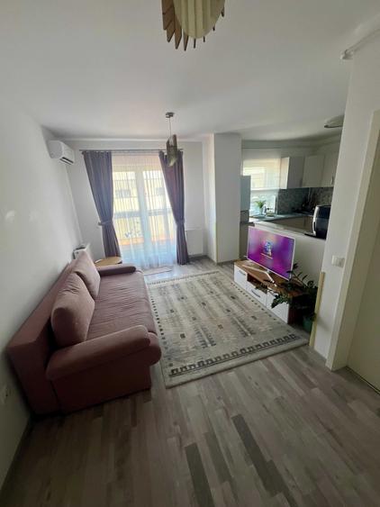 Apartament cu 2 camere decomandat în Avantgarden