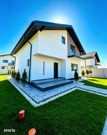 Casă cu 5 camere cu Teren 400 Mp în Berceni