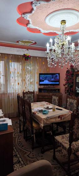 Apartament cu 2 camere decomandat în Vasile Aaron
