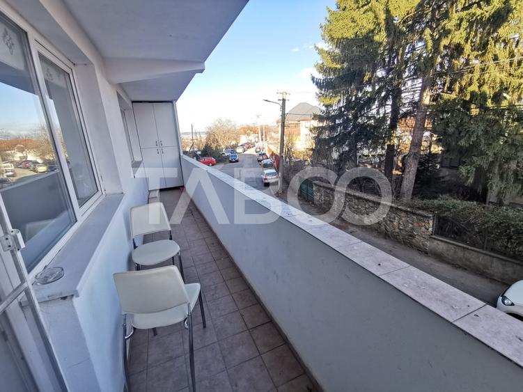 Apartament cu 2 camere decomandat, mobilat în Calea Poplăcii